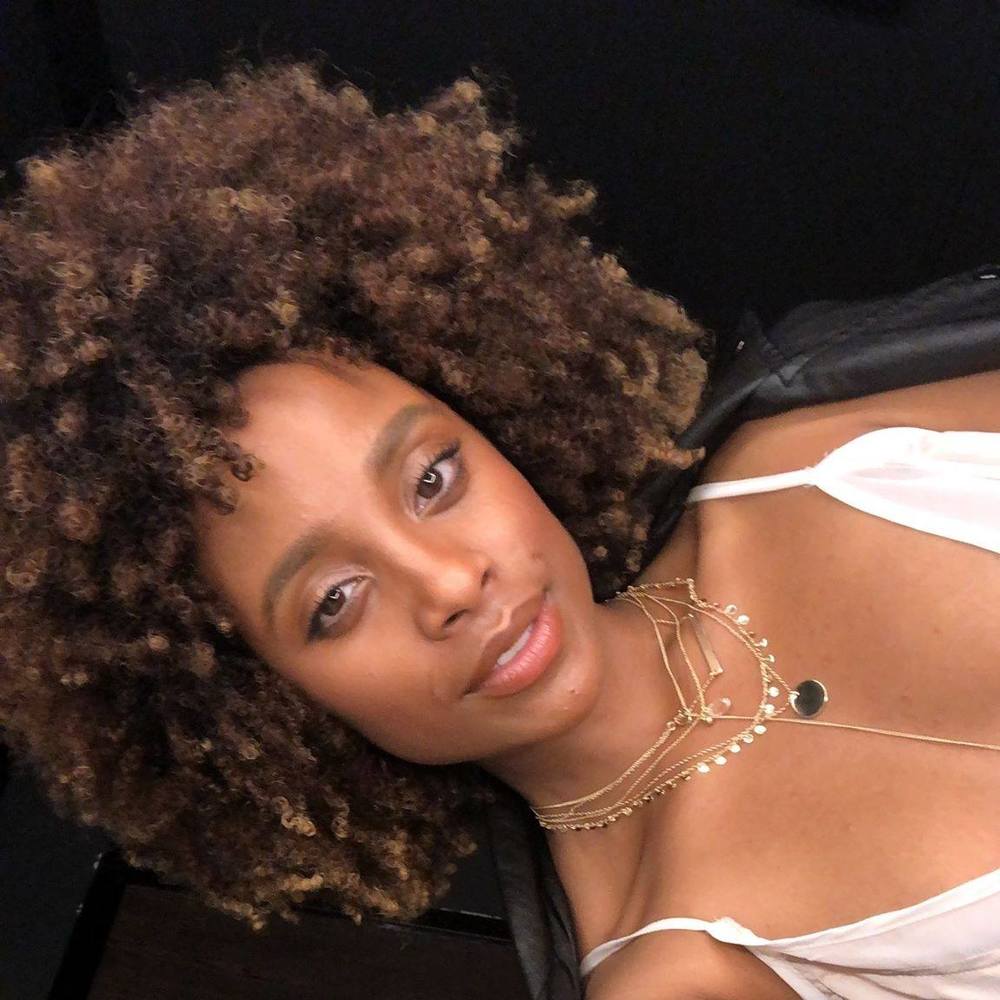 Meet your Posher, Alicia